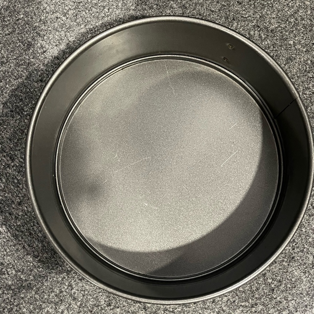 Springform Cheesecake Pan 9"x 3" - Picture 11 of 11